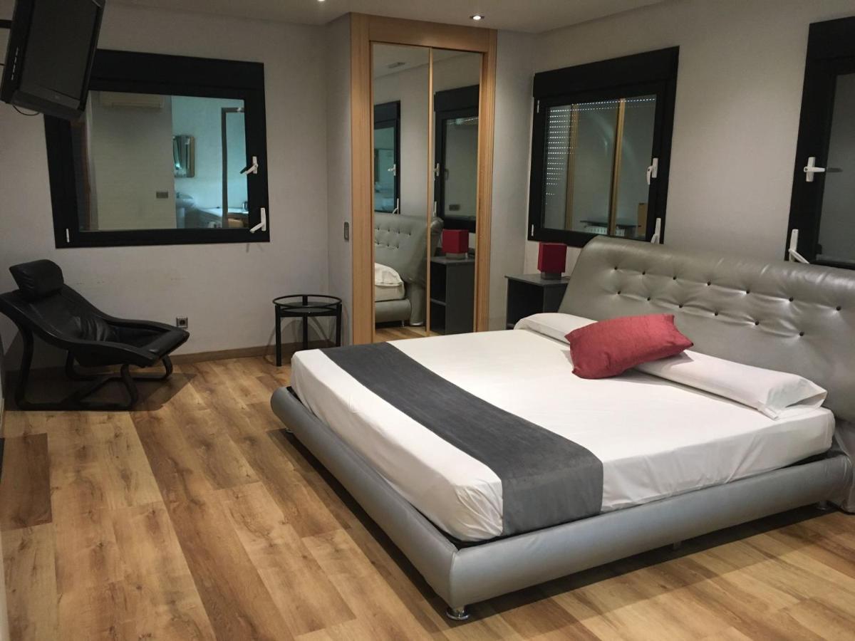 Hotel Fabrik Humanes de Madrid Exteriér fotografie
